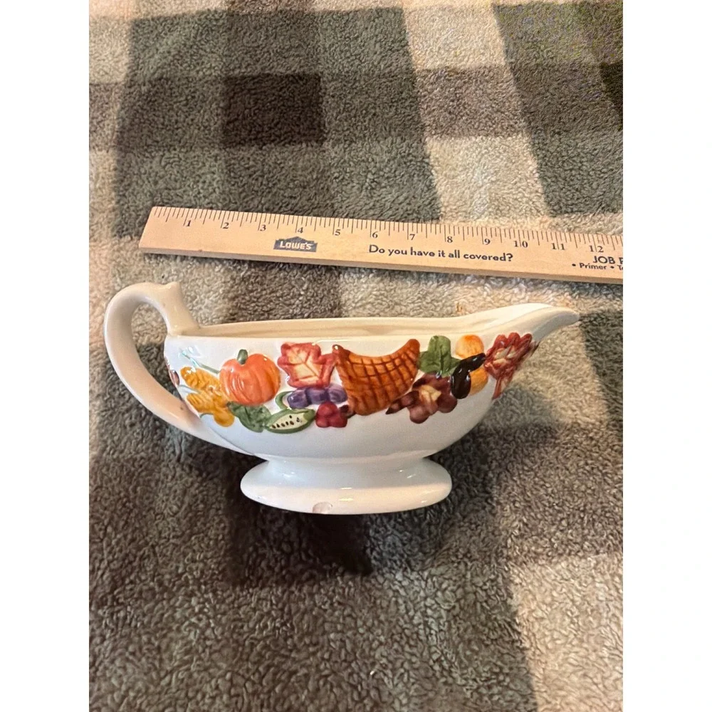 Vintage Style Thanksgiving Ceramic Gravy Boat Pilgrim Couple Cornucopia Harvest